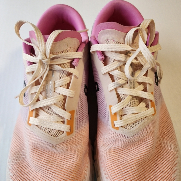 ON Cloud 6 Push SneakerTangerine & Raspberry, Women Size 11 - Picture 7 of 16